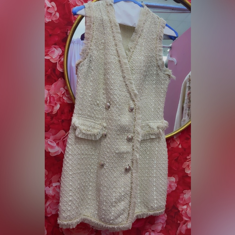 Cream Tweed Sleeveless Double-Breasted Dress
